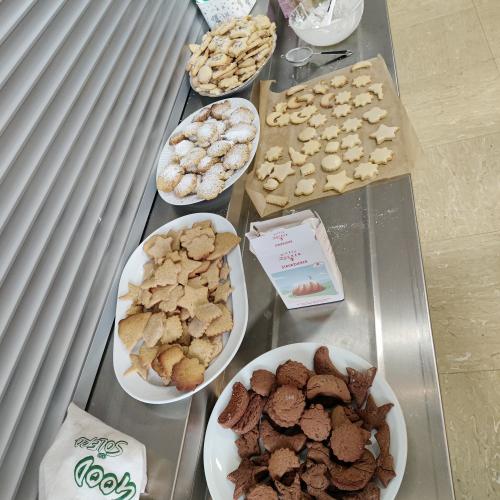 4bweihnachtsbäckerei2122
